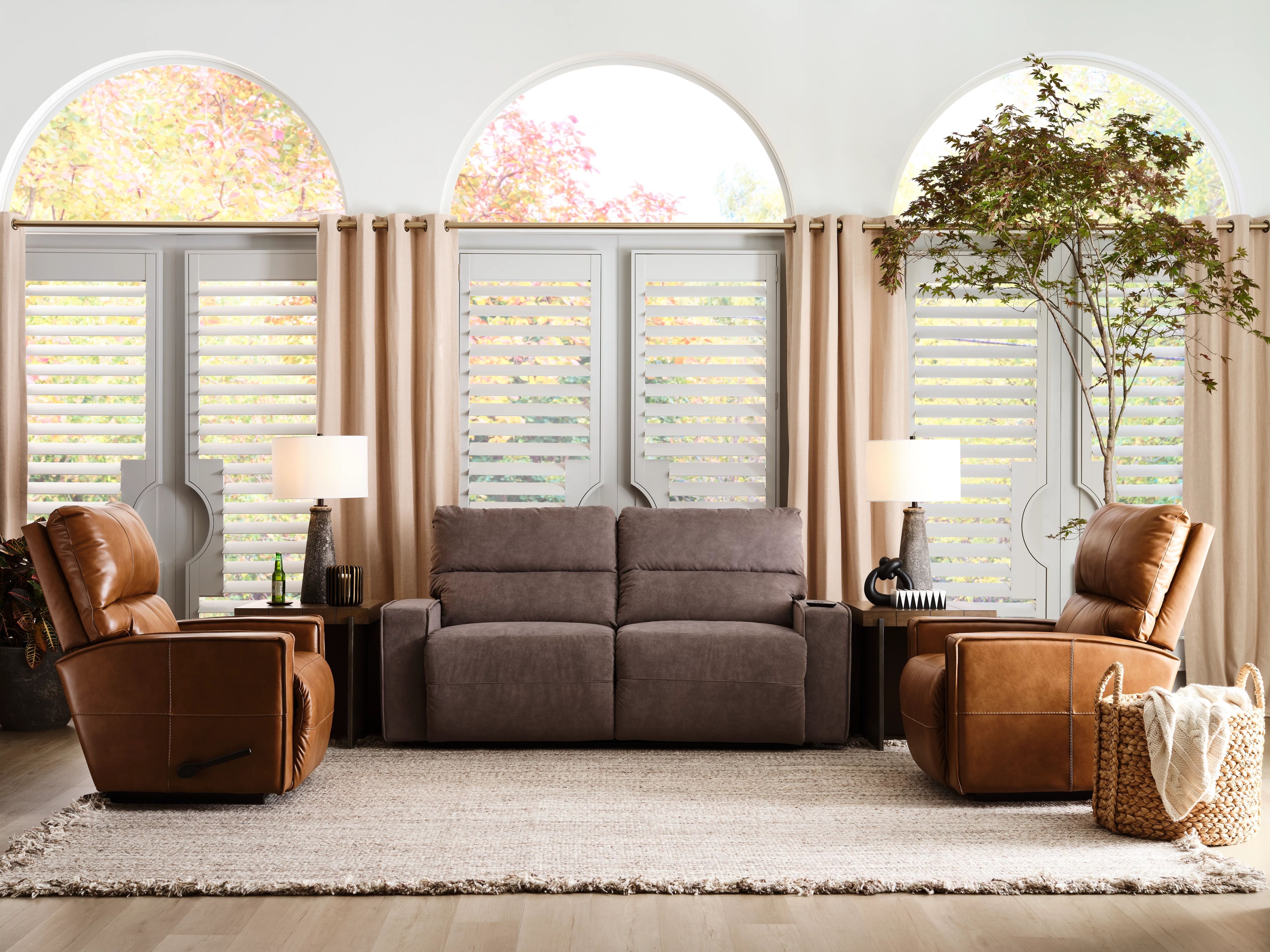 does the maddox reclining 2 seat sofa include a warranty?