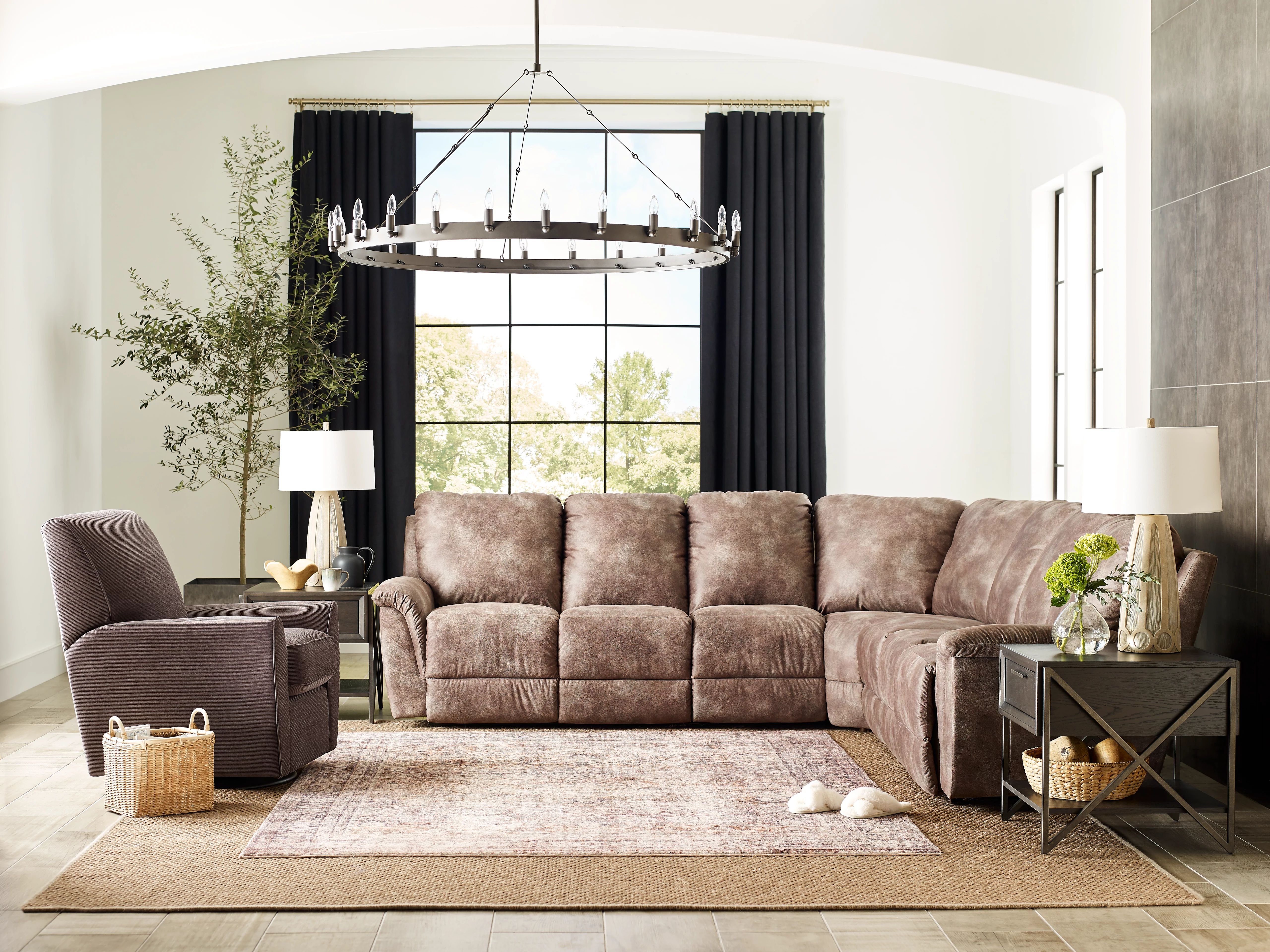 key features of a swivel recliner