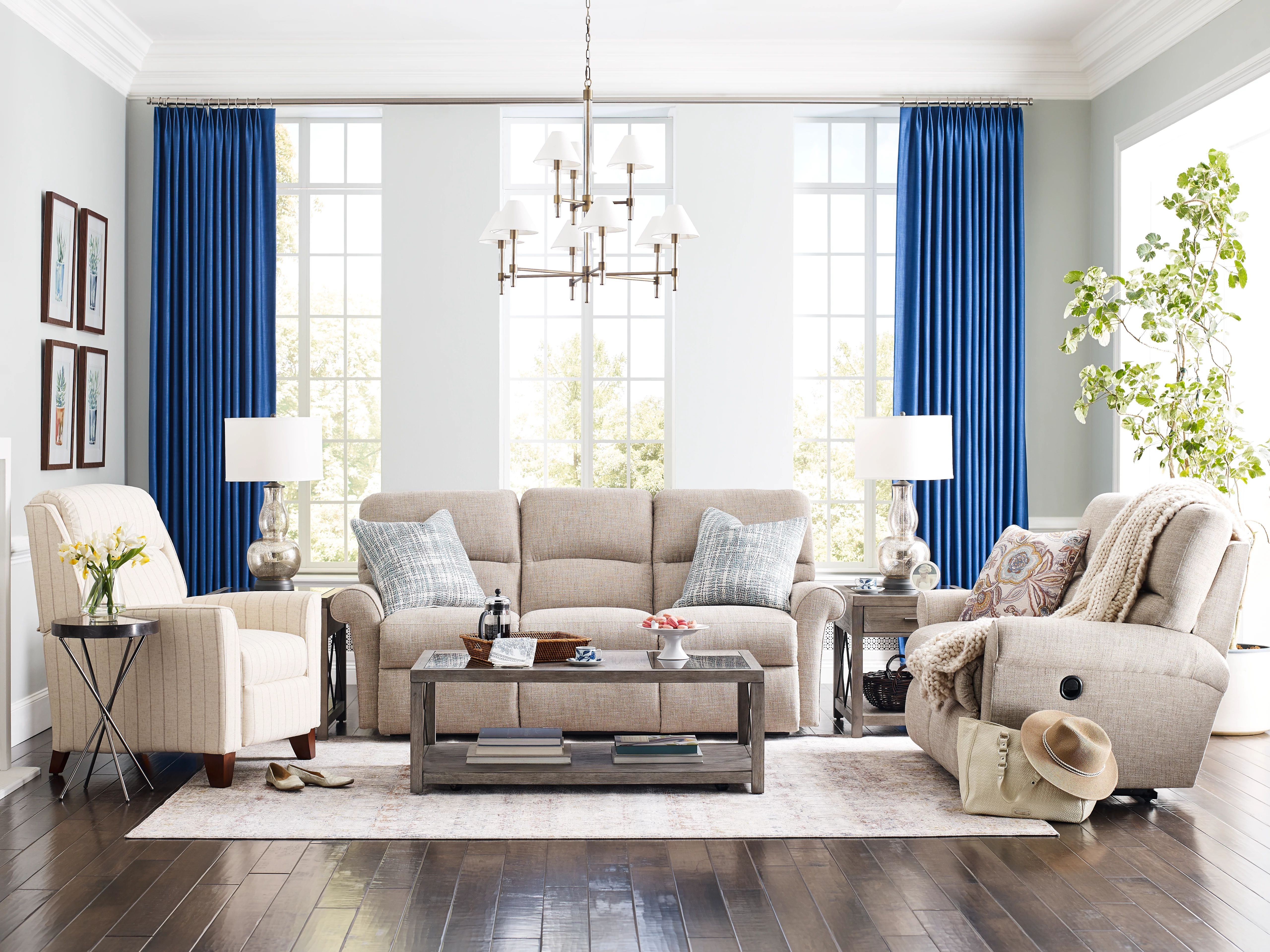 does the robin reclining sofa come with a warranty?
