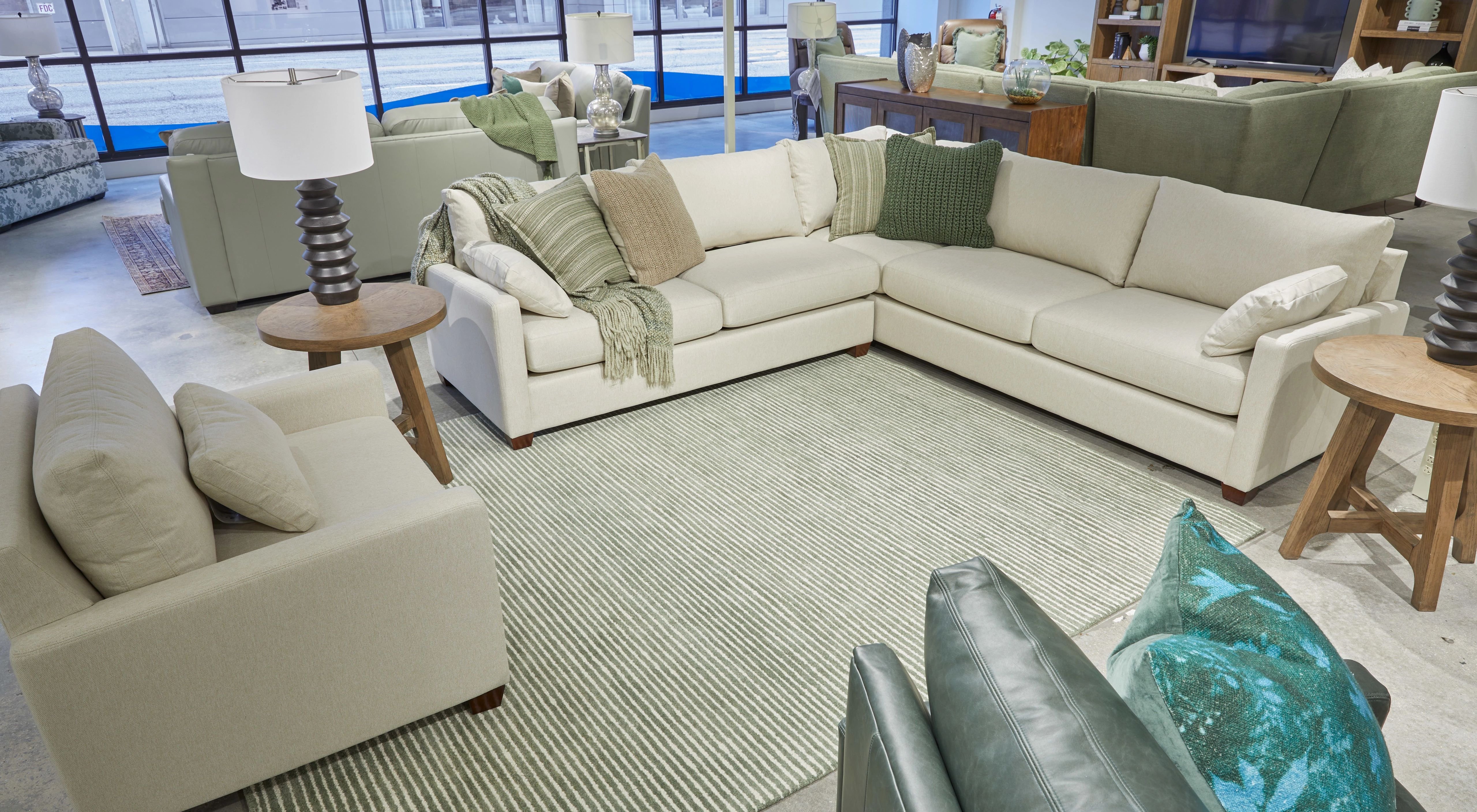 how to create a foyer in an open living room: Furniture Tips