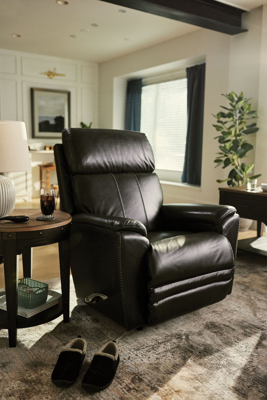 Accent Recliner Vs. Rocking Recliner Which Recliner Is Best For You?