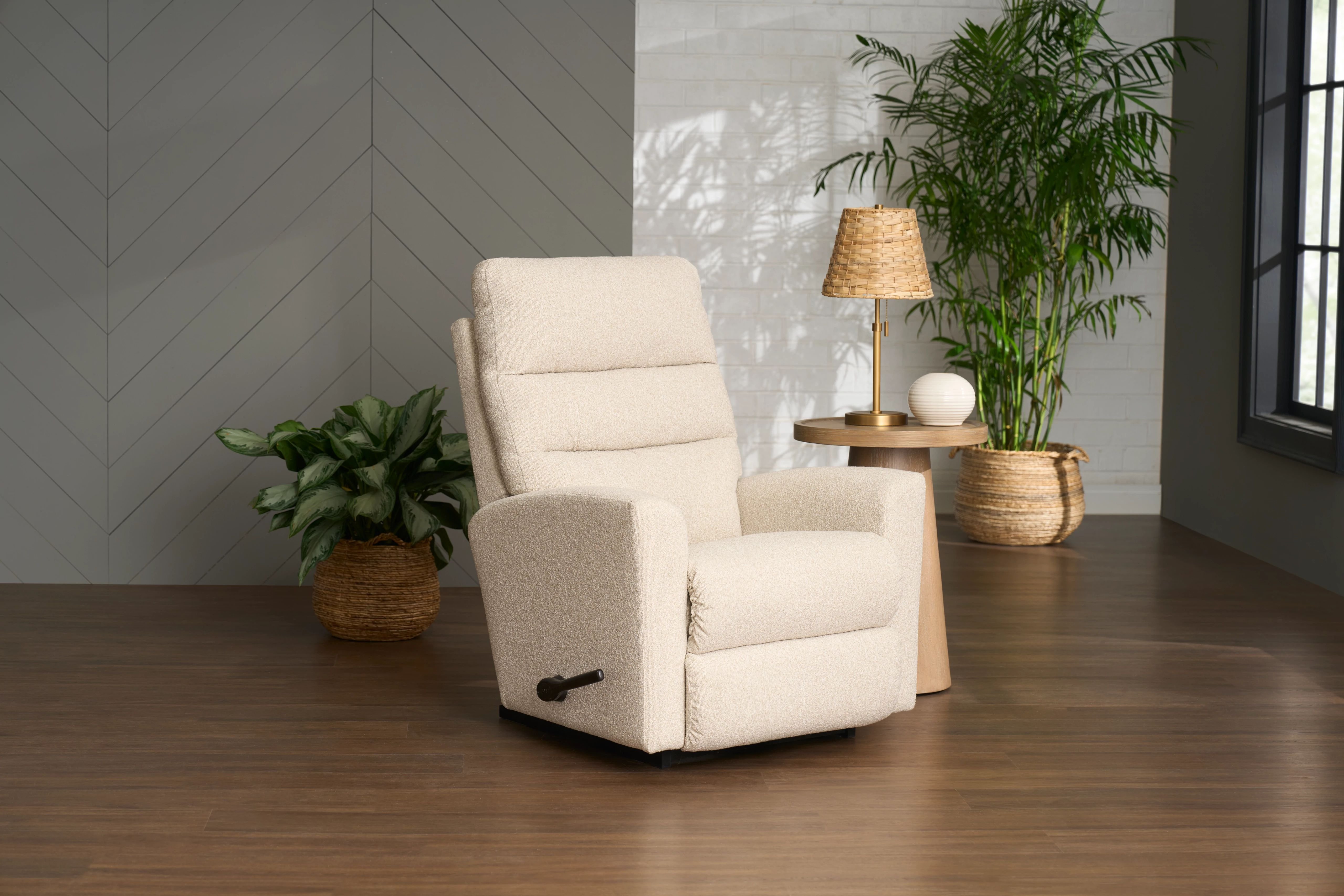 unique features of the liam recliner