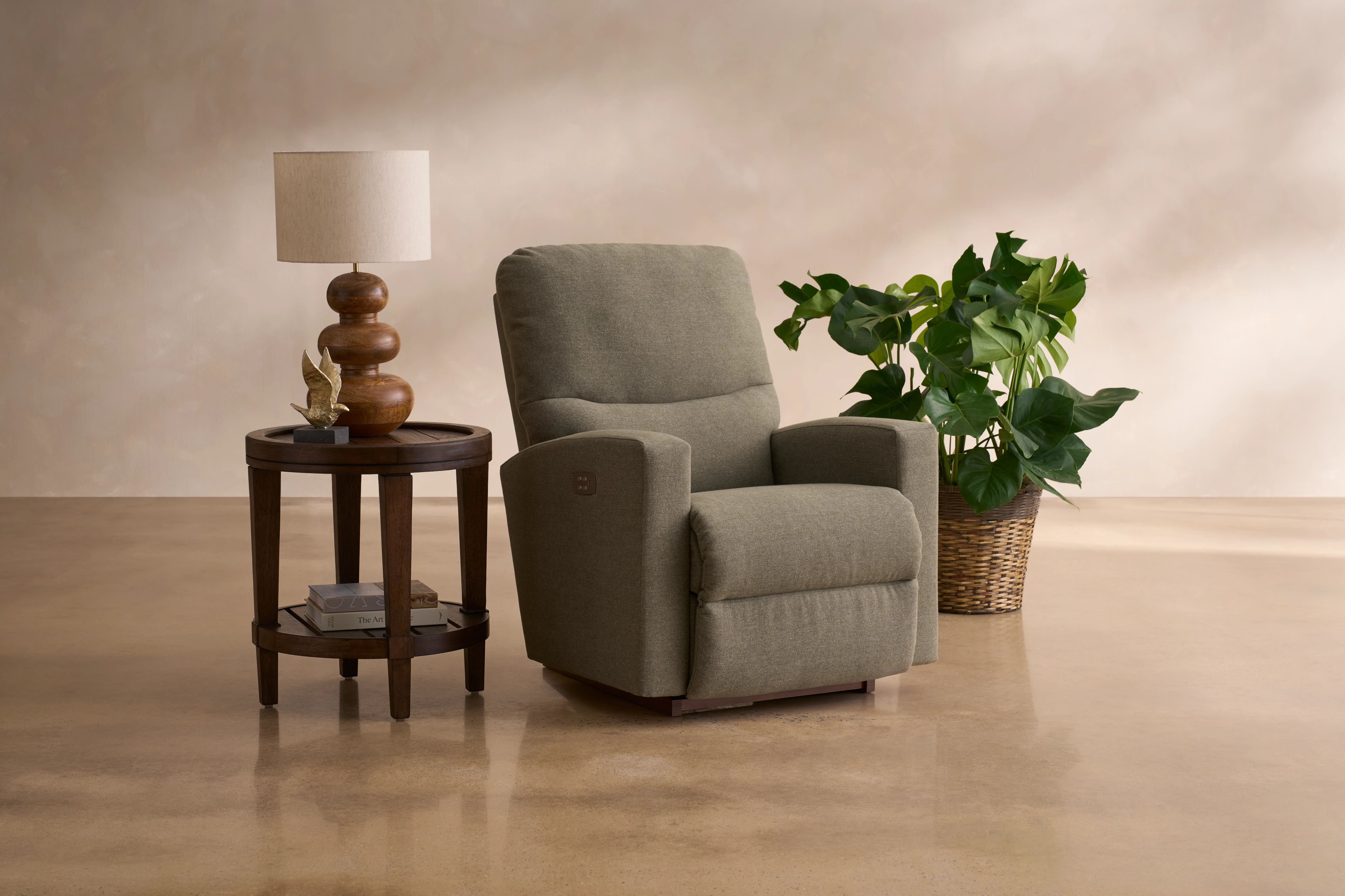 what is a recliner chair?