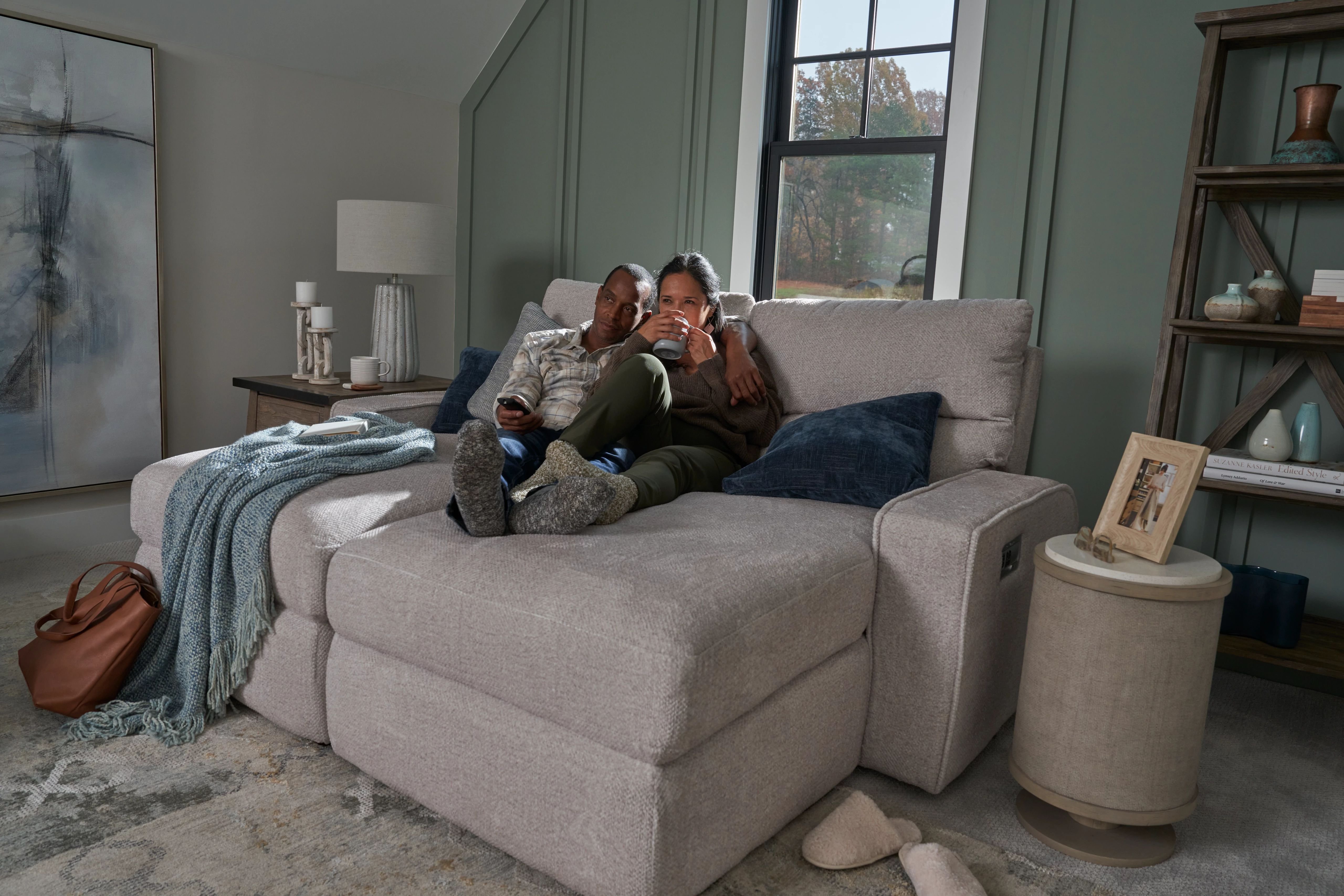 murphy bed vs. sofa bed: a detailed comparison