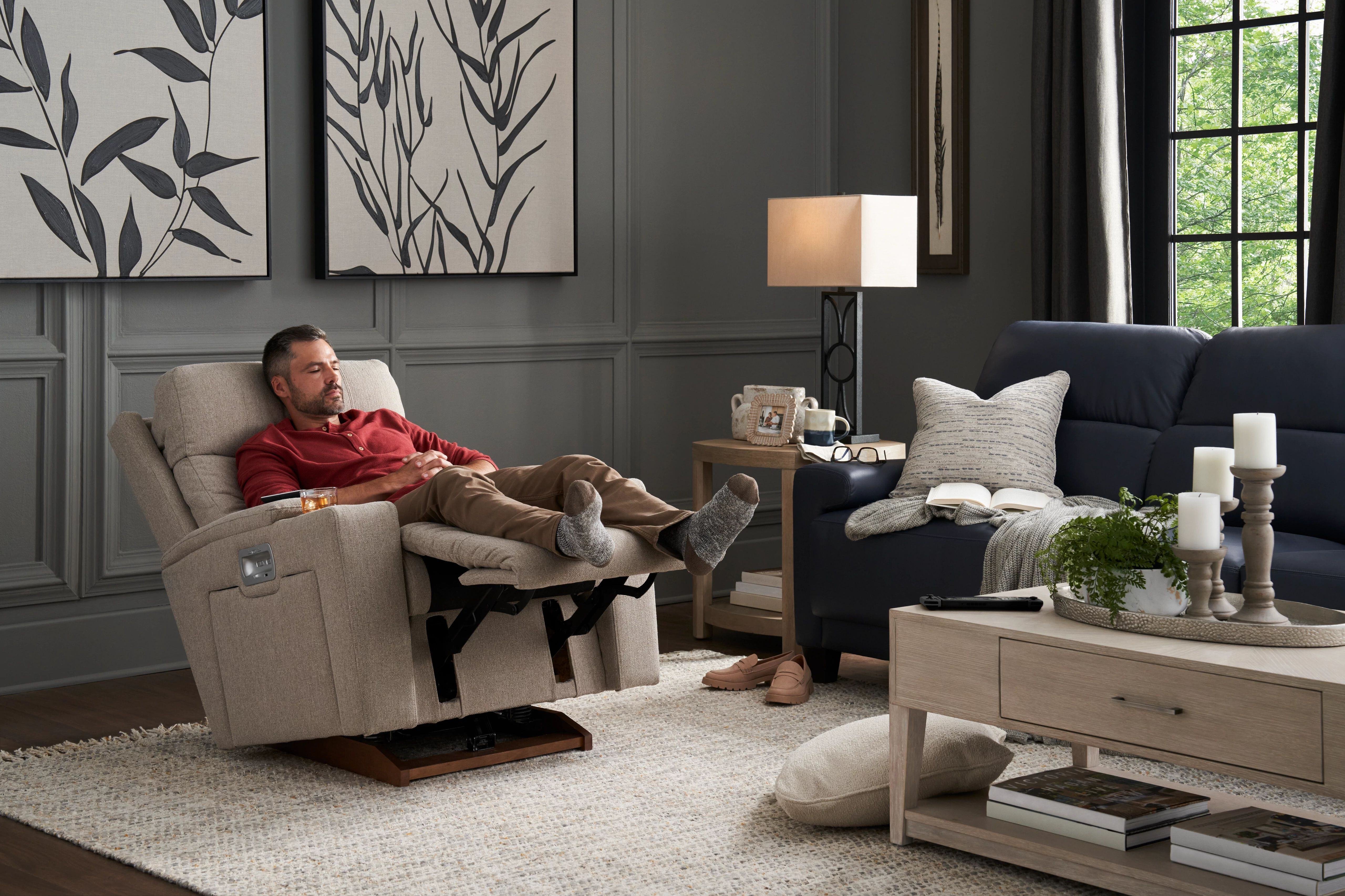 how much do recliners weigh?