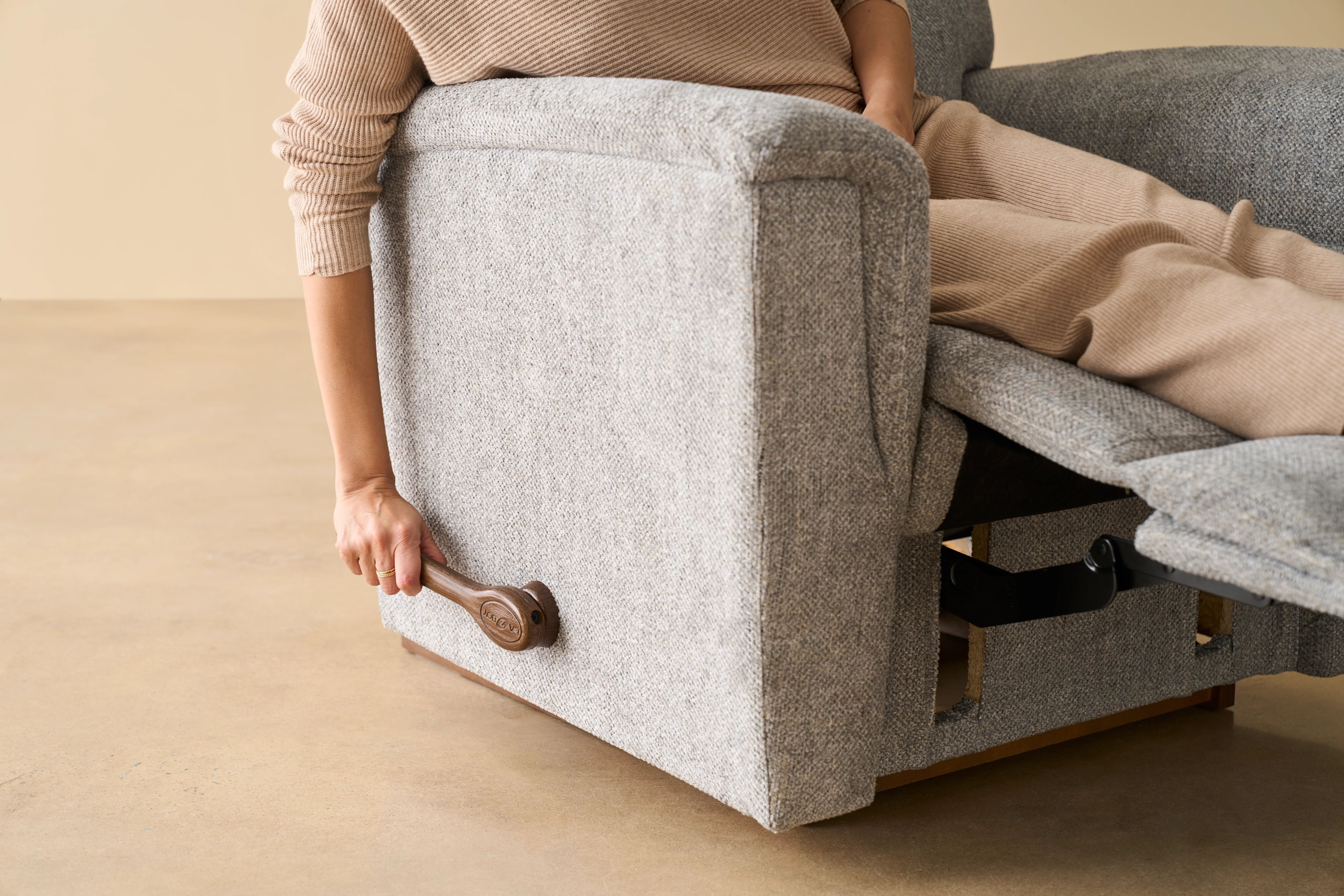 cost of the ava recliner