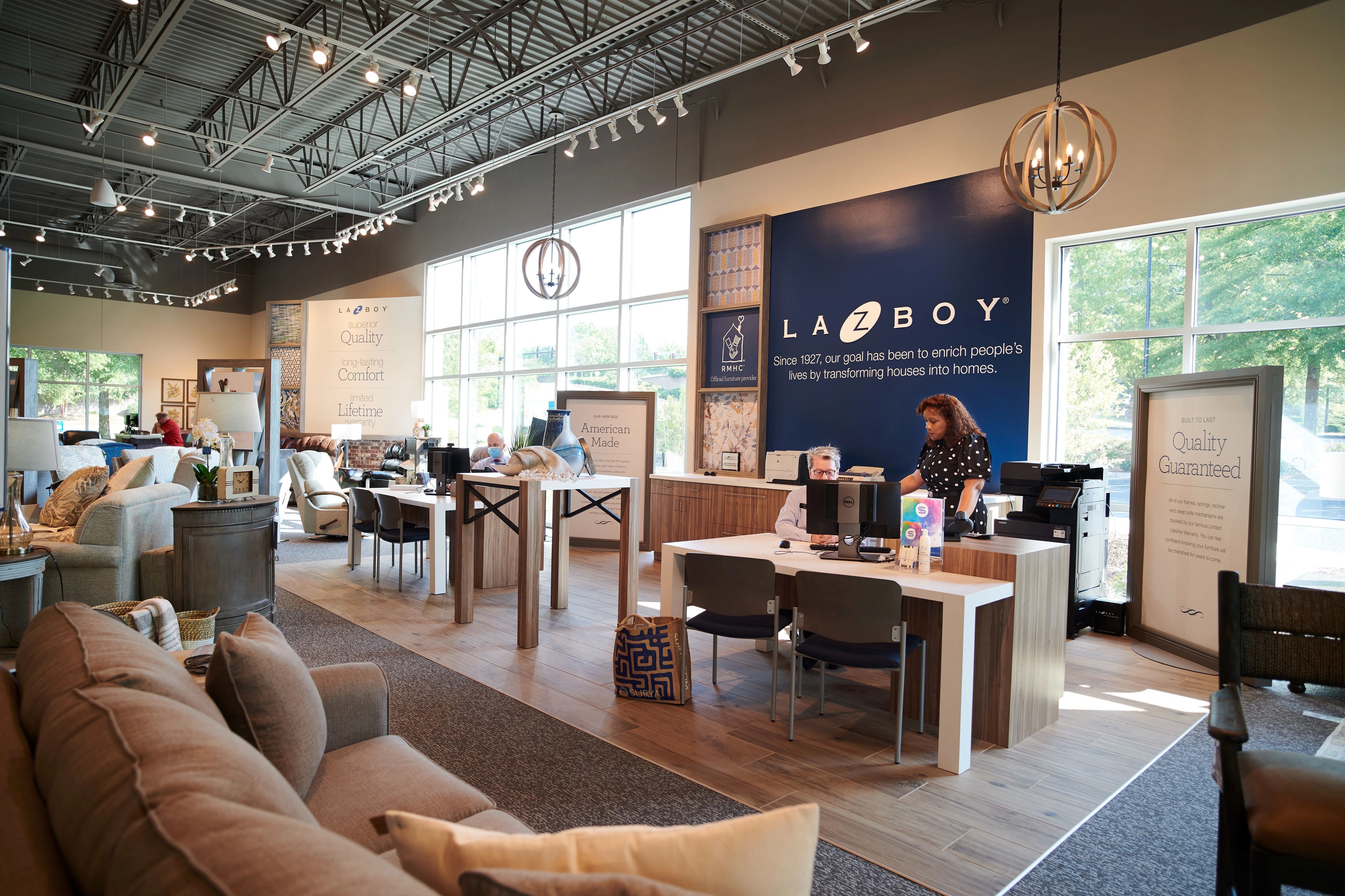 ready to find the right interior designer for you?