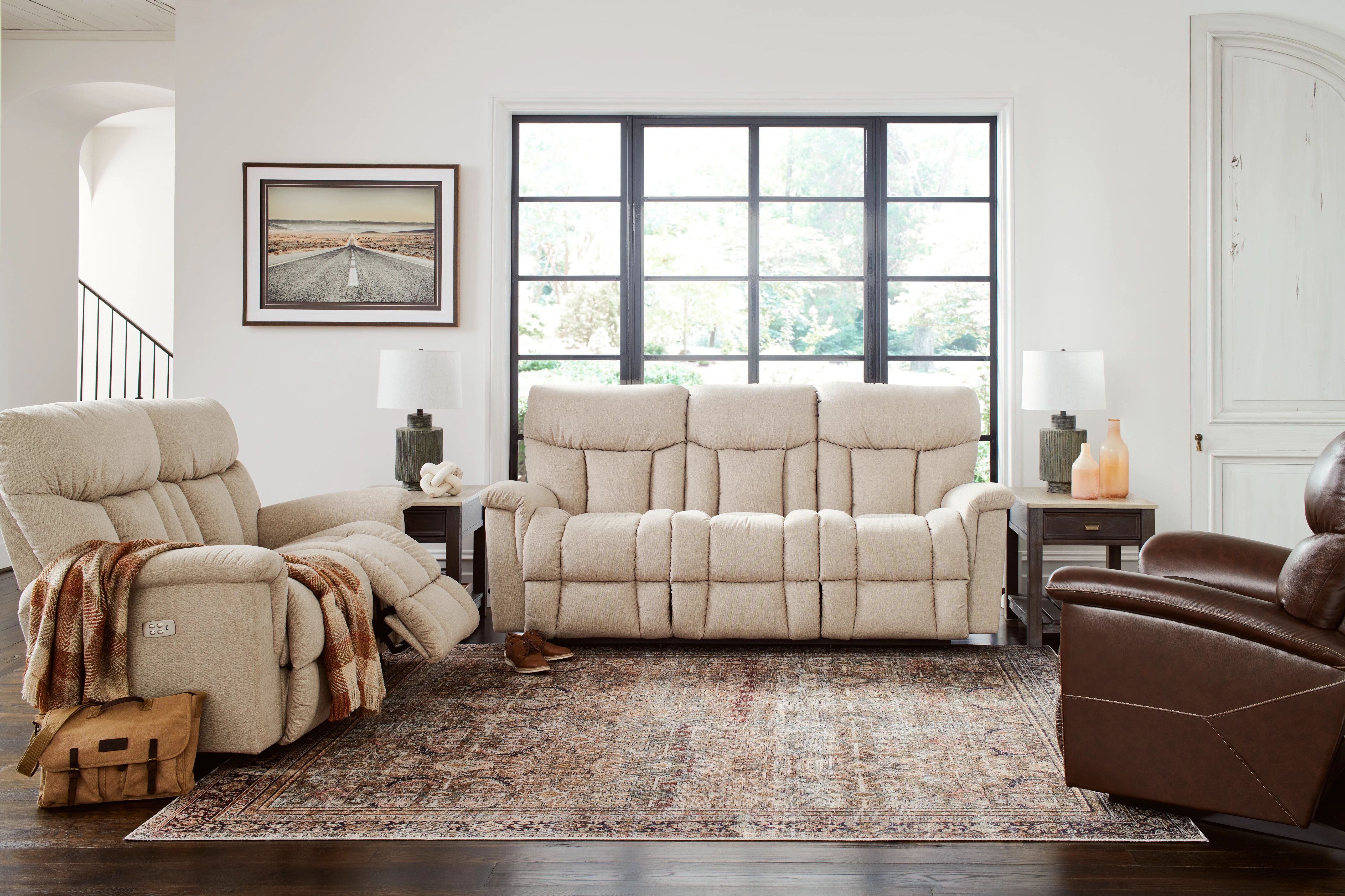 does the mateo wall reclining sofa include a warranty?