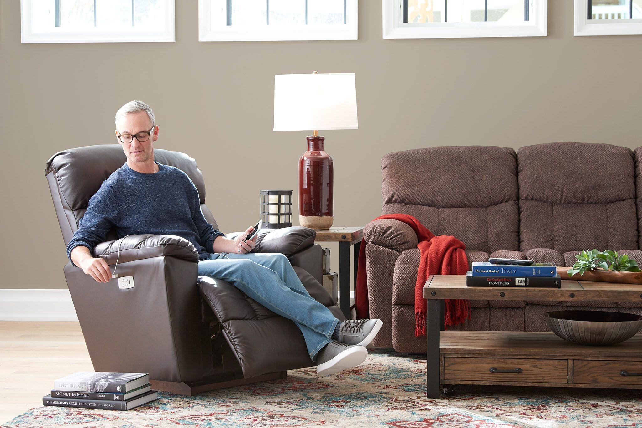 does the morrison recliner include a warranty?